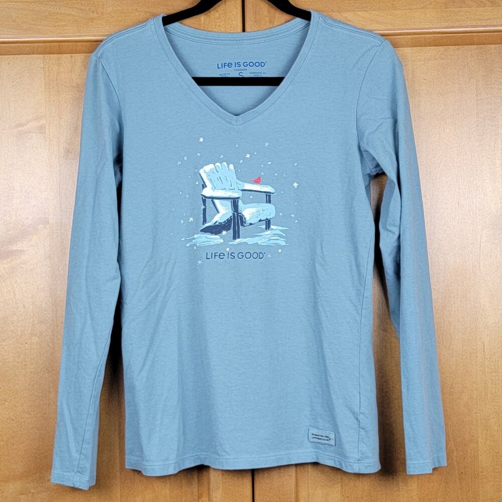 Blue Grey Snowy Adirondack Chair Cardinal Long Sleeve Crusher V-Neck Tee - S - Picture 1 of 7